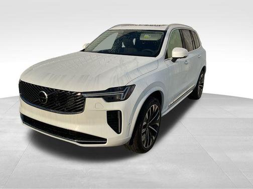 Crystal White Pearl 2026 Volvo XC90 Plus, B6 AWD Gas (mild hybrid), Gasoline, Bright, 7 Seats