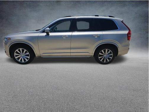 Luminous Sand Metallic 2016 Volvo XC90 T6 Momentum