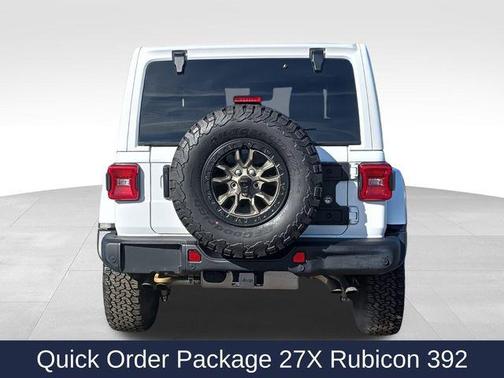 Bright White Clearcoat 2023 Jeep Wrangler Rubicon 392