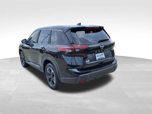 Super Black 2025 Nissan Rogue SV
