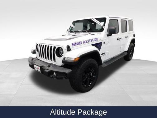 2023 Jeep Wrangler 4-Door Sahara Altitude 4x4