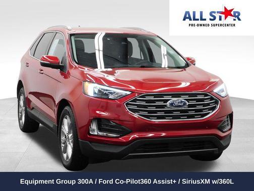 2022 Ford Edge Titanium