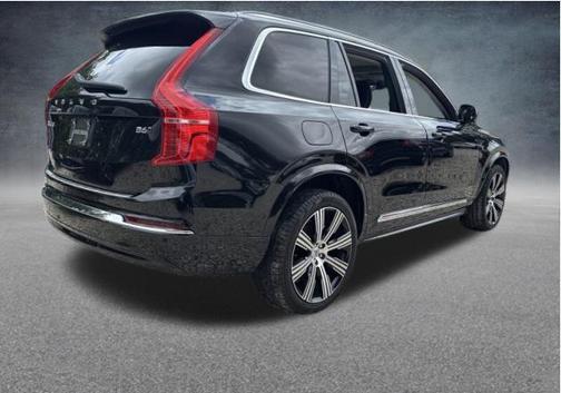 Onyx Black Metallic 2024 Volvo XC90 B6 Plus Bright Theme 6-Seater
