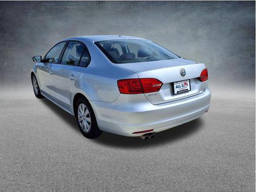 Reflex Silver Metallic 2014 Volkswagen Jetta Auto S