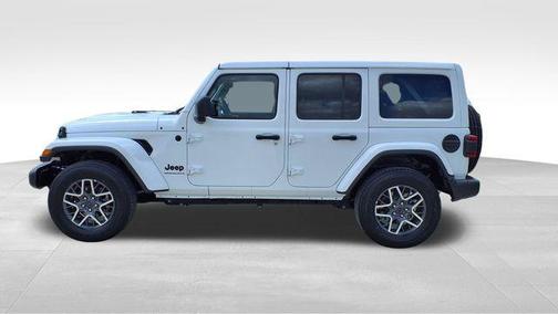Bright White Clearcoat 2025 Jeep Wrangler 4-Door Sahara 4x4