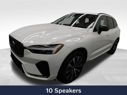 2024 Volvo XC60 B5 Plus Dark Theme