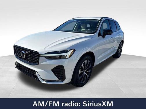 2024 Volvo XC60 B5 Plus Dark Theme