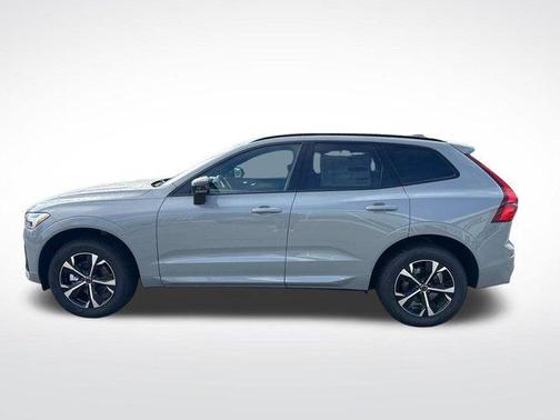 2026 Volvo XC60 B5 Core