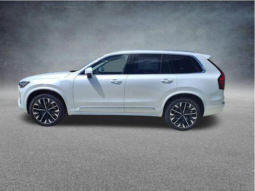Crystal White Pearl 2026 Volvo XC90 Plug-In Hybrid Ultra, T8 AWD, Electric/Gasoline, Bright, 7 Seats