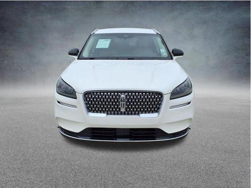 Pristine White Metallic Tri-Coat 2022 Lincoln Corsair Standard