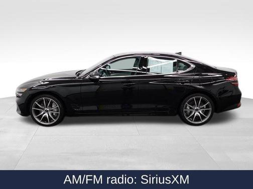 2024 Genesis G70 2.5T RWD