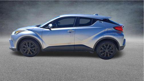Silver Knockout Metallic 2019 Toyota C-HR LE