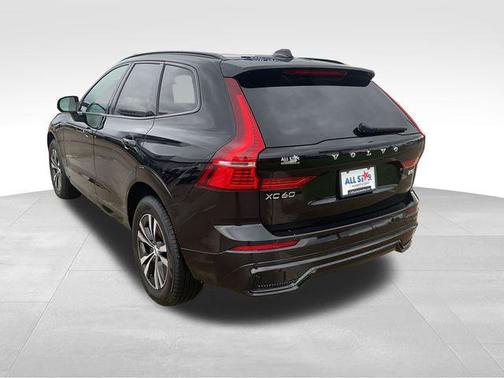 2025 Volvo XC60 B5 Core