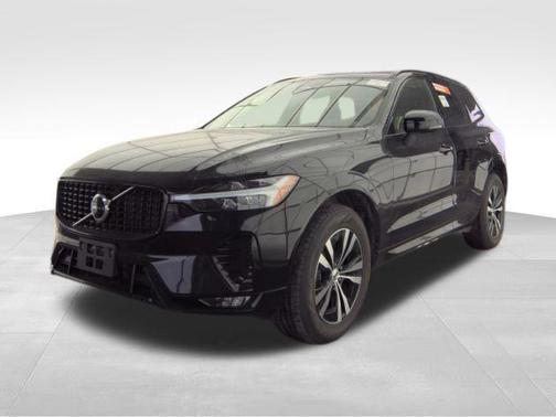 2025 Volvo XC60 B5 Core