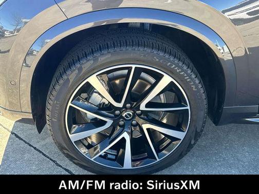 2023 Volvo XC90 B6 Plus 7-Seater