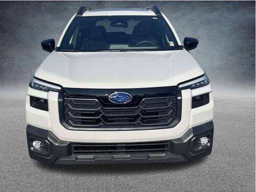 Crystal White Pearl 2026 Subaru Outback Limited