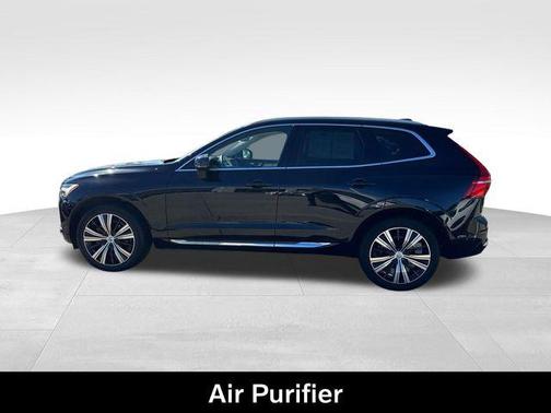 2023 Volvo XC60 B5 Plus Bright Theme