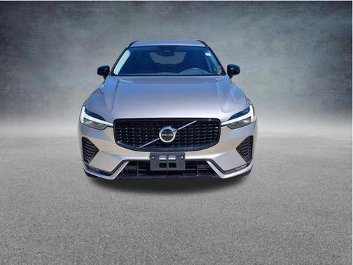 Bright Dusk Metallic 2025 Volvo XC60 B5 Plus
