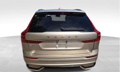 Bright Dusk Metallic 2025 Volvo XC60 B5 Plus