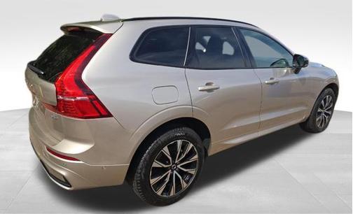 Bright Dusk Metallic 2025 Volvo XC60 B5 Plus
