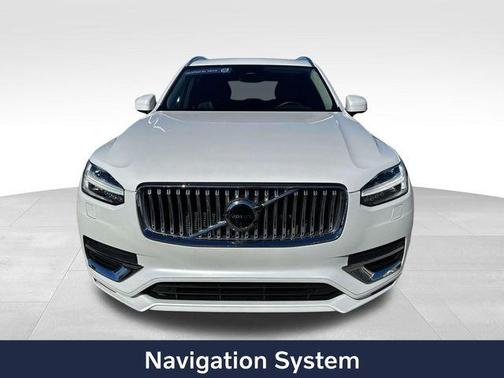 2023 Volvo XC90 B6 Plus 6-Seater