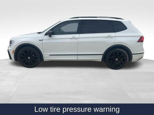2021 Volkswagen Tiguan 2.0T SE R-Line Black