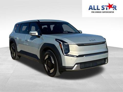 2024 Kia EV9 Light Long Range