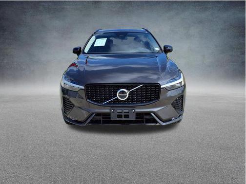 Gray 2025 Volvo XC60 B5 Plus