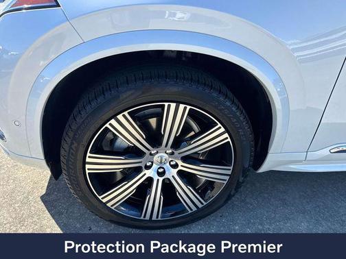 2023 Volvo XC90 B6 Ultimate 7-Seater