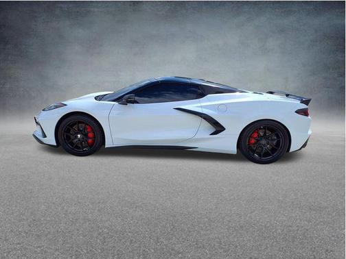 Arctic White 2023 Chevrolet Corvette Stingray w/2LT