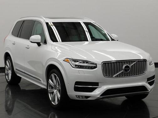 2019 Volvo XC90 T6 Inscription