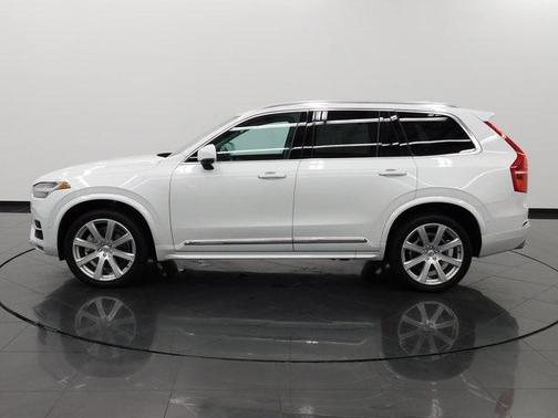 2019 Volvo XC90 T6 Inscription