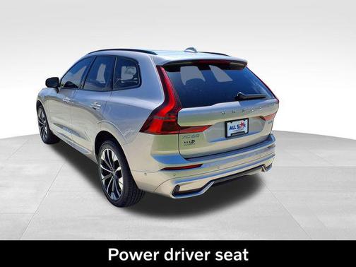 Bright Dusk Metallic 2026 Volvo XC60 B5 Plus