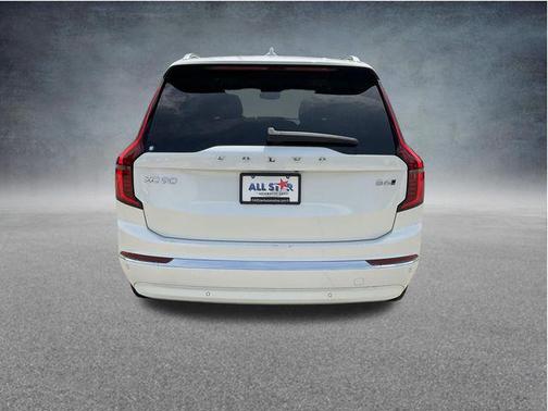 Crystal White Pearl 2026 Volvo XC90 Plus, B6 AWD Gas (mild hybrid), Gasoline, Bright, 7 Seats