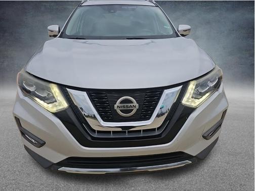 Brilliant Silver 2017 Nissan Rogue SL