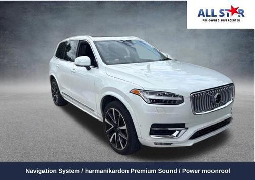 Crystal White Metallic 2023 Volvo XC90 B6 Plus 7-Seater