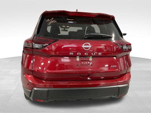Scarlet Ember Tintcoat 2025 Nissan Rogue SV