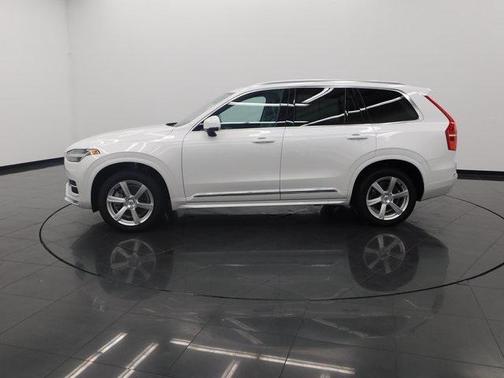 2024 Volvo XC90 B5 Core Bright Theme