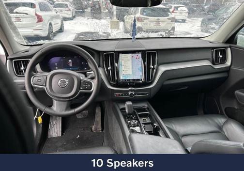 2024 Volvo XC60 B5 Core Dark Theme