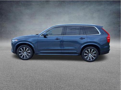 Denim Blue Metallic 2023 Volvo XC90 B6 Core