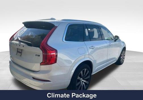 2023 Volvo XC90 B5 Core