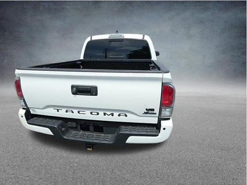 Ice Cap 2023 Toyota Tacoma TRD Off Road