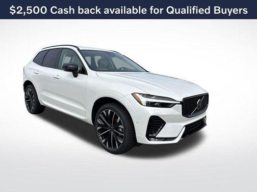 2026 Volvo XC60 B5 Ultra