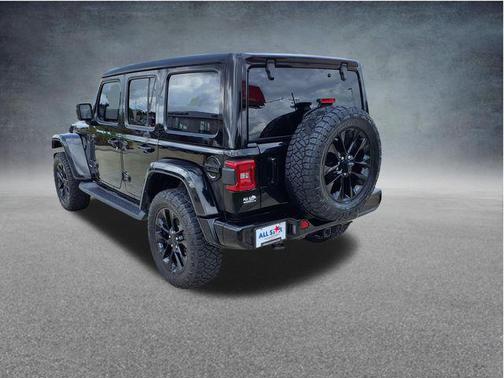 Black Clearcoat 2021 Jeep Wrangler Unlimited Sahara