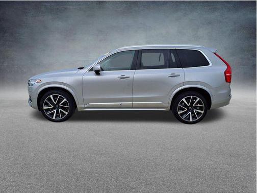 Silver Dawn Metallic 2023 Volvo XC90 B5 Plus