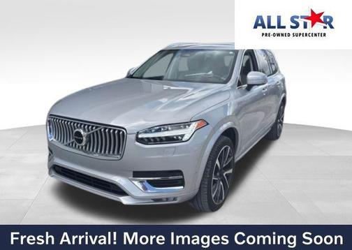 2023 Volvo XC90 B5 Plus