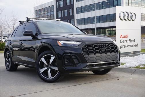 2023 Audi Q5 45 S line Prestige