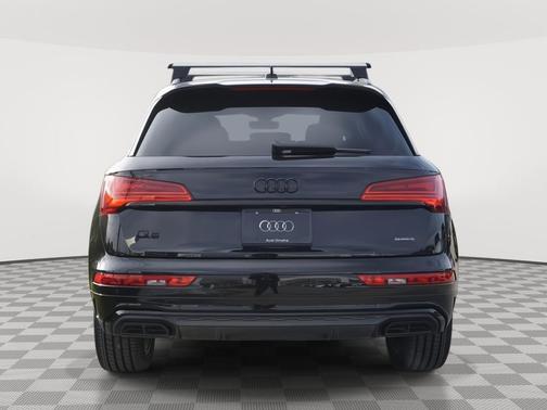 2023 Audi Q5 45 S line Prestige