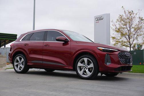 2025 Audi Q5 Prestige TFSI quattro S tronic