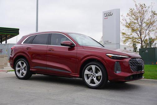 2025 Audi Q5 Prestige TFSI quattro S tronic